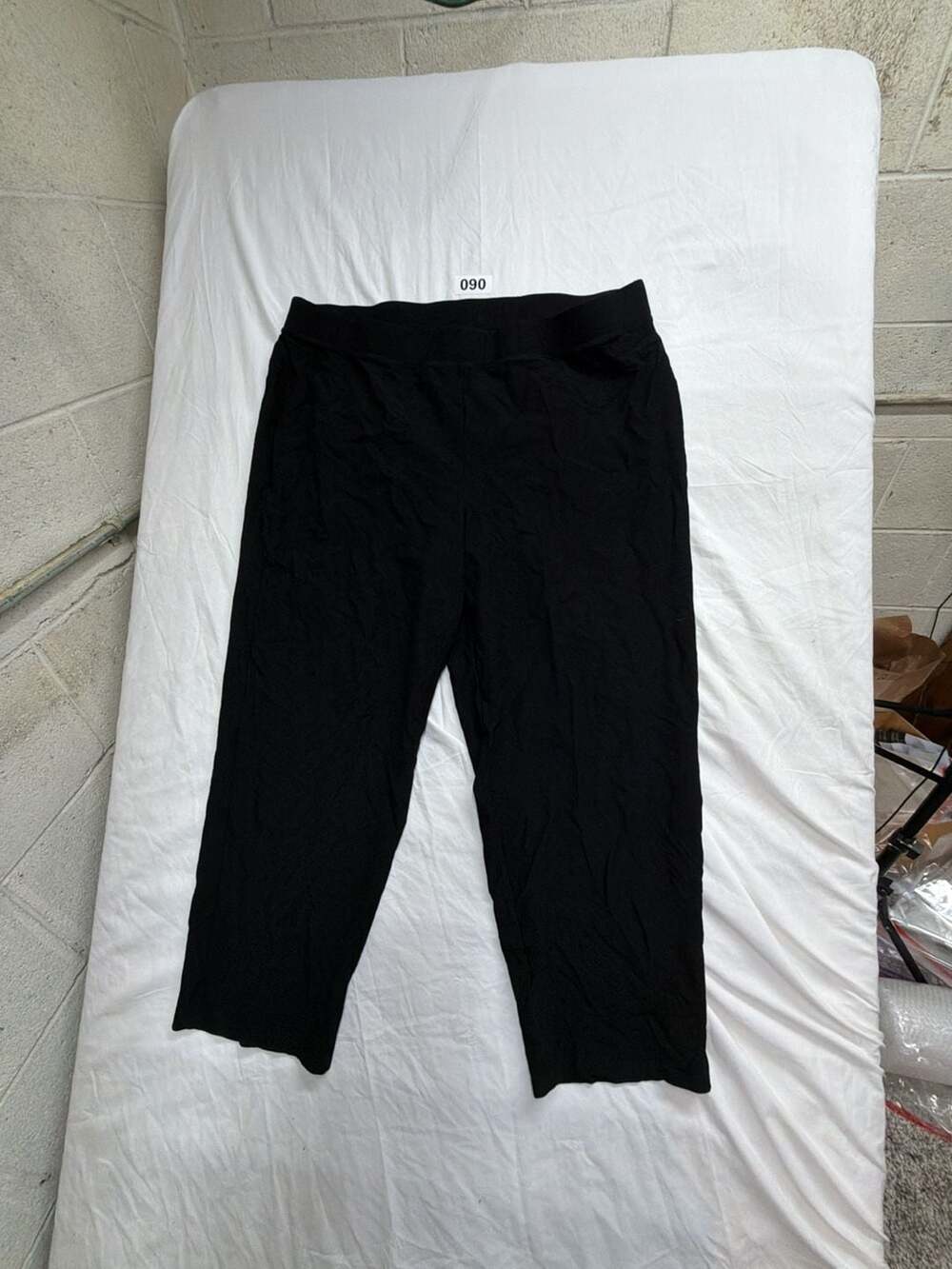 Eileen Fisher Black Elastic Waist Pull-On Cropped Pants Size 1X